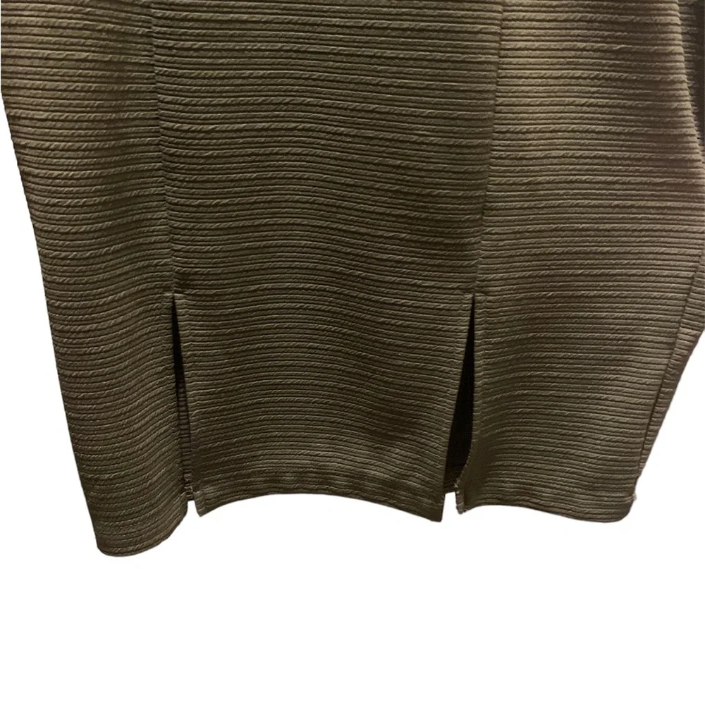 Bisou Bisou Green Ribbed Sleeveless Sheath Dress Lace Up Grommet Detail Sz 12 - Picture 7 of 12